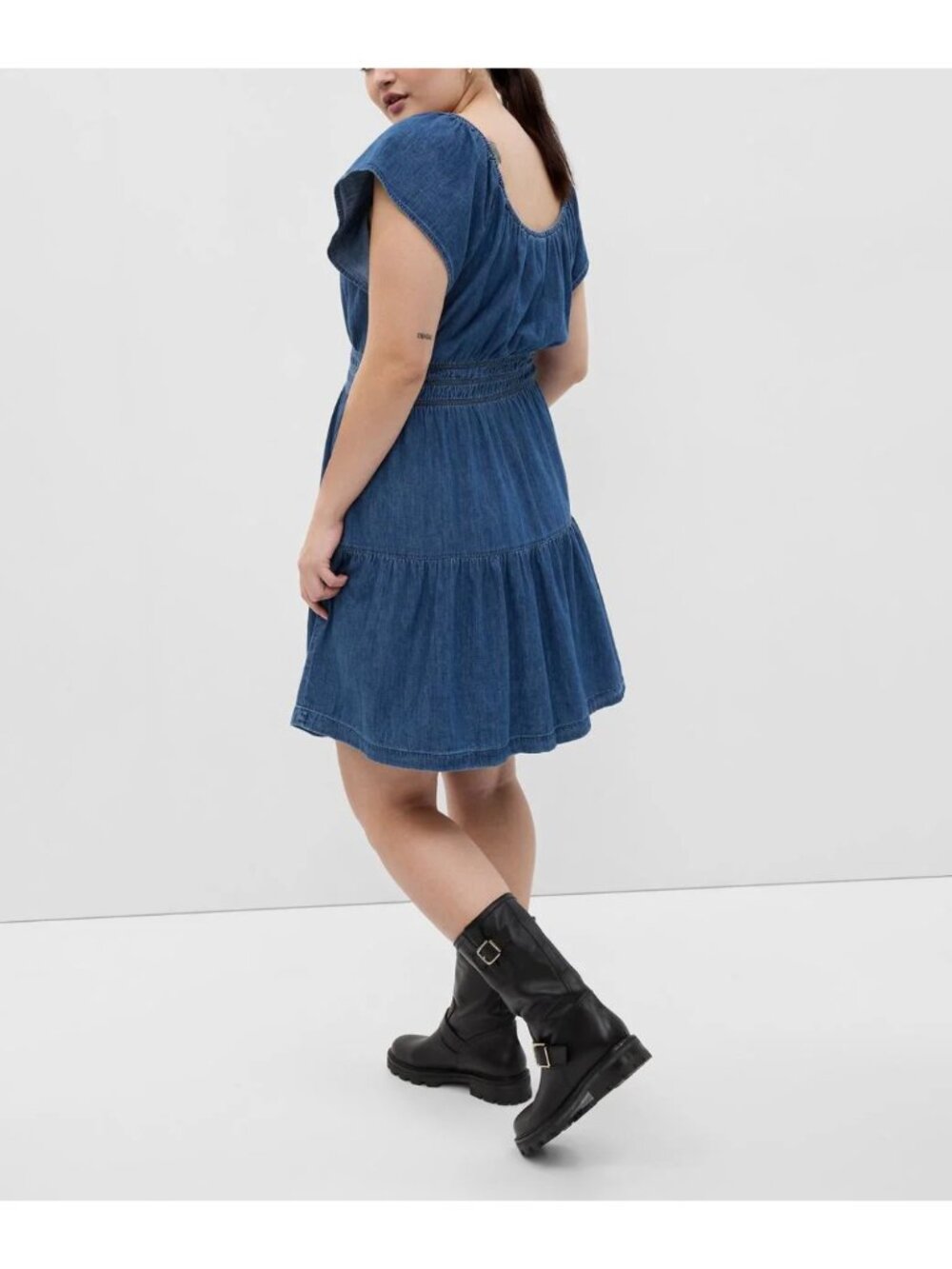 NWT GAP Denim Short Flutter Sleeve Tiered Round Neck Mini Dress w. Pockets Sz L - Picture 2 of 10